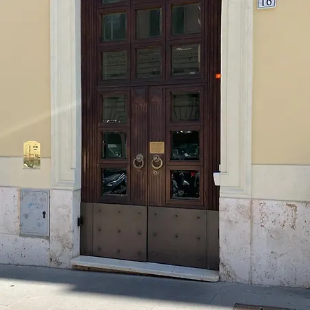 Penzion Relais Conte Di Cavour De Luxe 4*