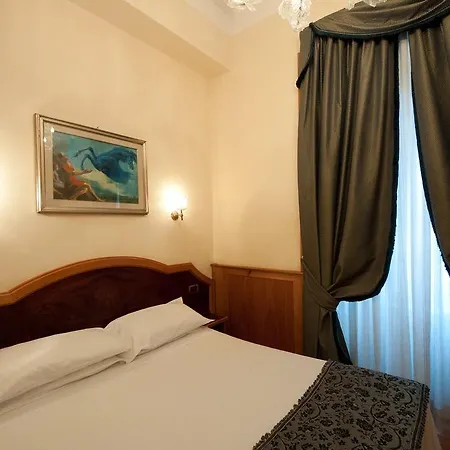 Relais Conte Di Cavour De Luxe Penzion