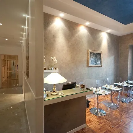 Relais Conte Di Cavour De Luxe Řím