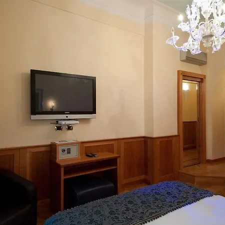 Relais Conte Di Cavour De Luxe Πανσιόν 4*