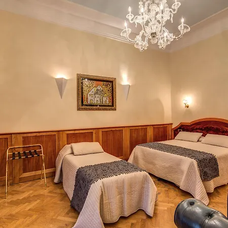 Relais Conte Di Cavour De Luxe 4*