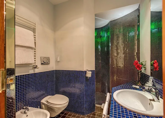 Konukevi Relais Conte Di Cavour De Luxe Roma