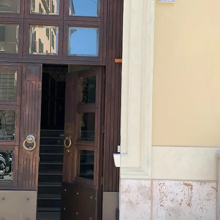 Relais Conte Di Cavour De Luxe Guest house